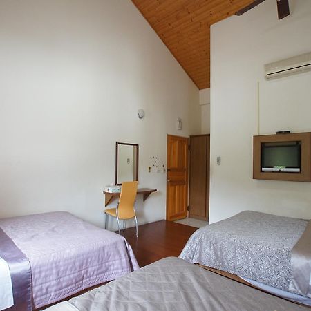 Music House Homestay Нанджуан Екстериор снимка